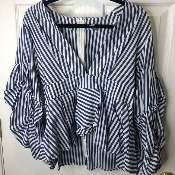 Avec long sleeve blue and white striped ruffled blouse, size large - Picture 11 of 15